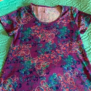 LulaRoe T-Shirt worn once